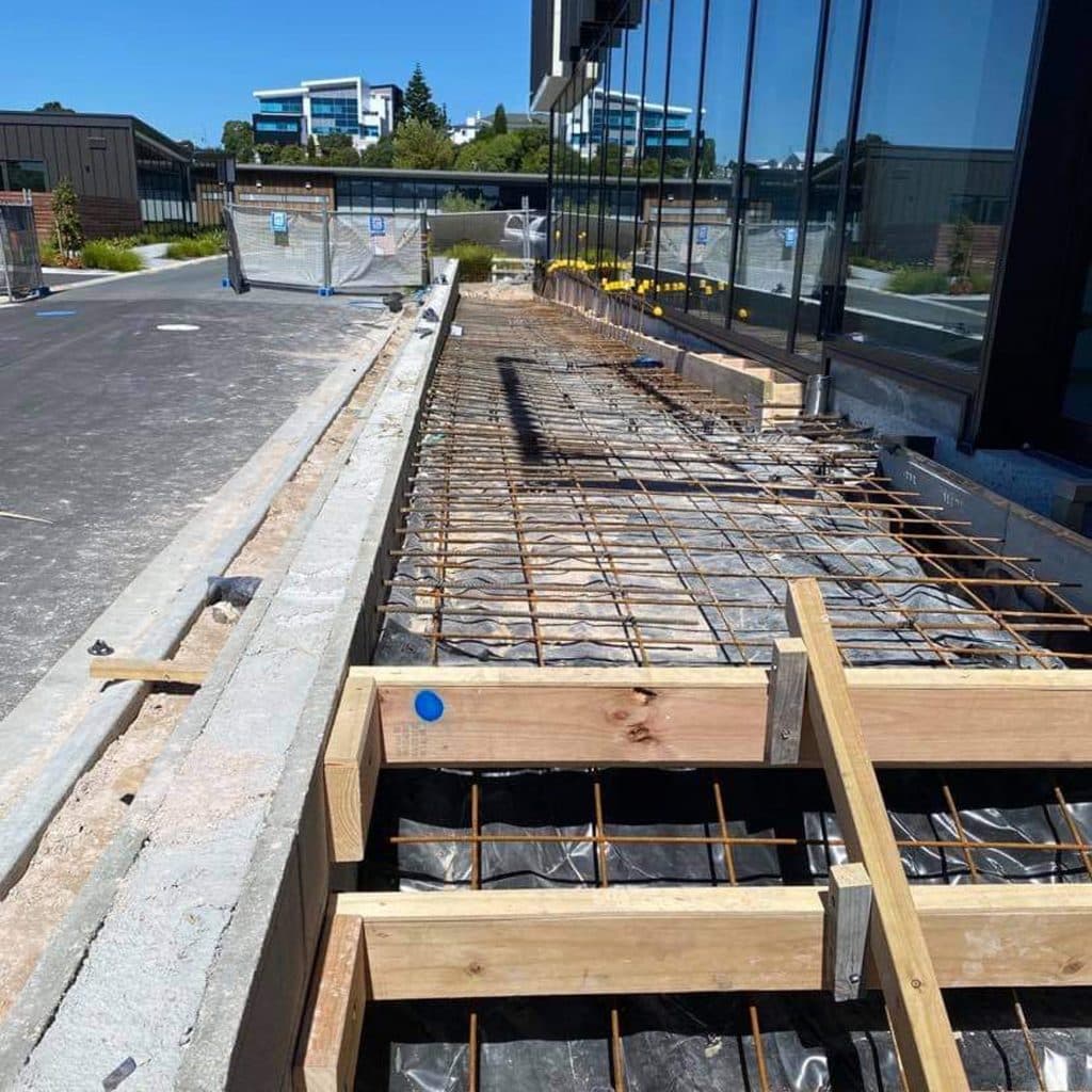 building commercial premises