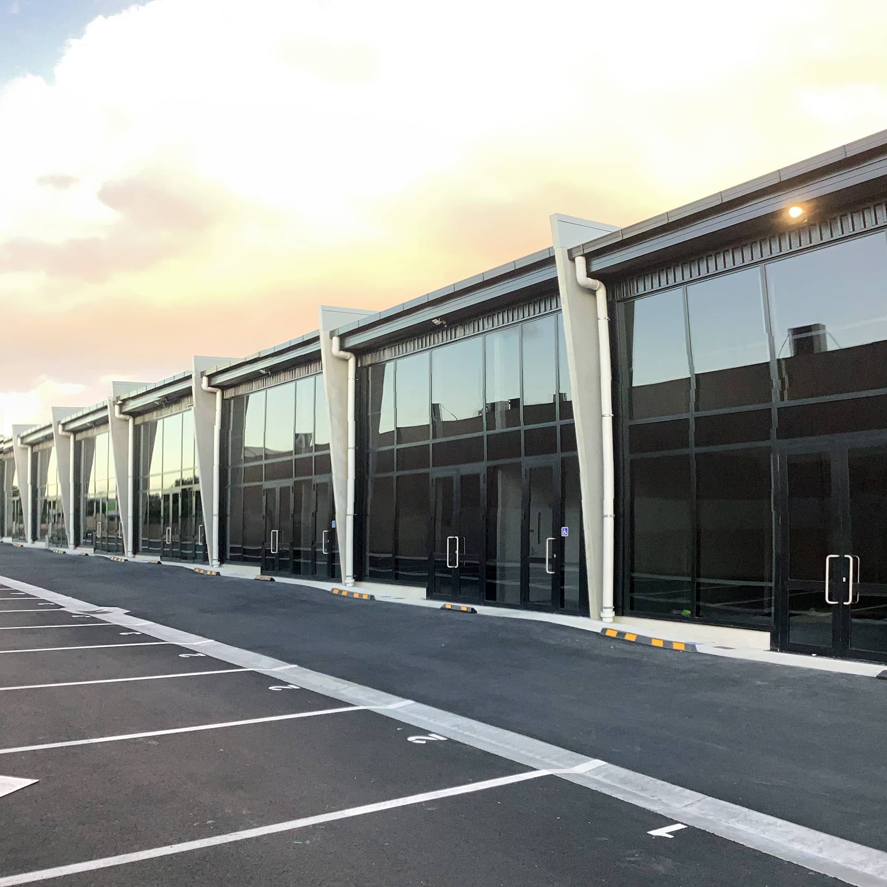 Commercial unit build